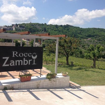 Hotel Bed&Wine Rocco Zambri Bovino Exterior foto