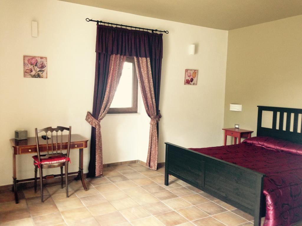 Hotel Bed&Wine Rocco Zambri Bovino Exterior foto